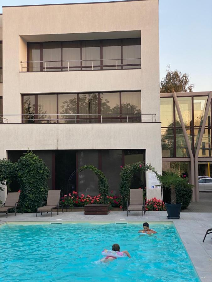 Hotel Perla Timisoara Exterior foto